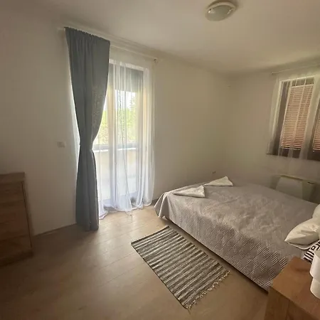 Apartment Dunavera *